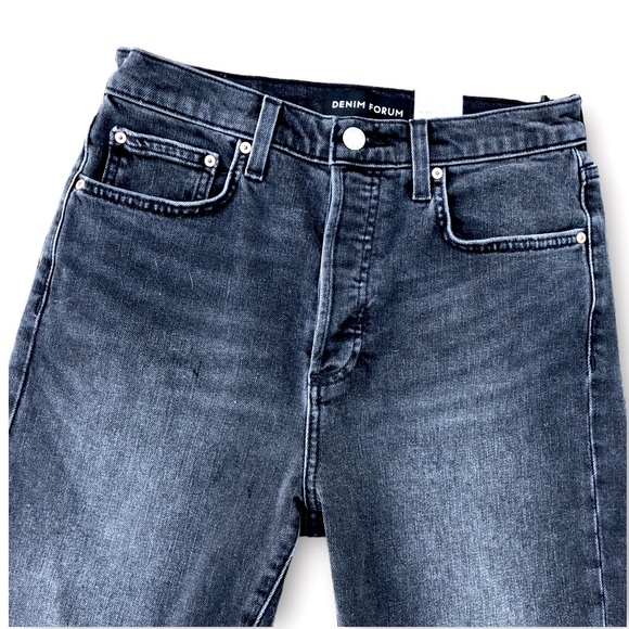 NWT Aritzia Yoko Bermuda Short Denim Forum - Picture 9 of 13
